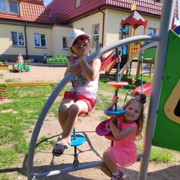 plac-zabaw-dla-dzieci-olecko
